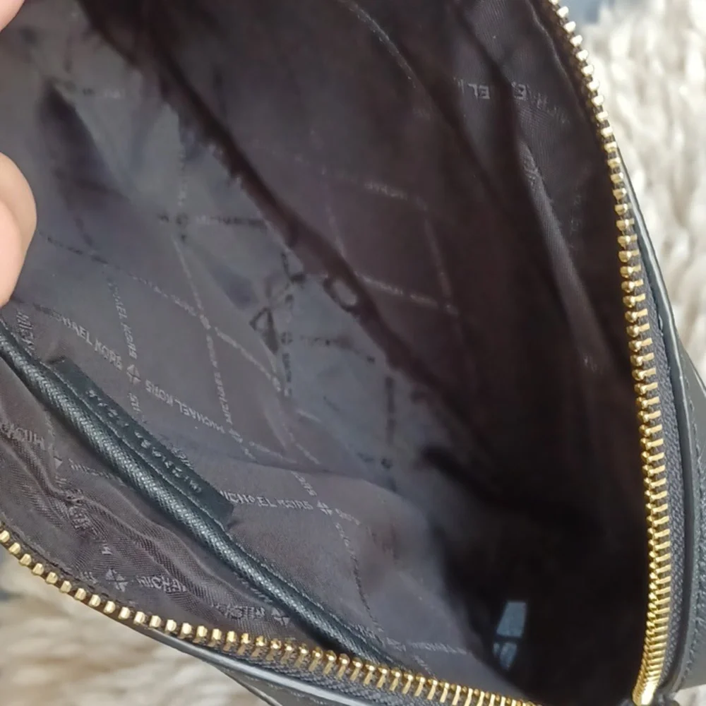 Michael Kors crossbody